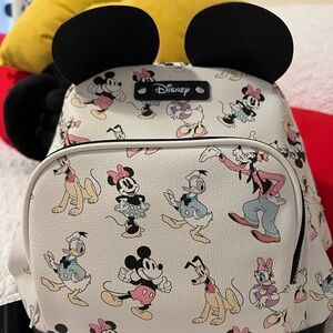ALDI DISNEY BACKPACK NWT 2025